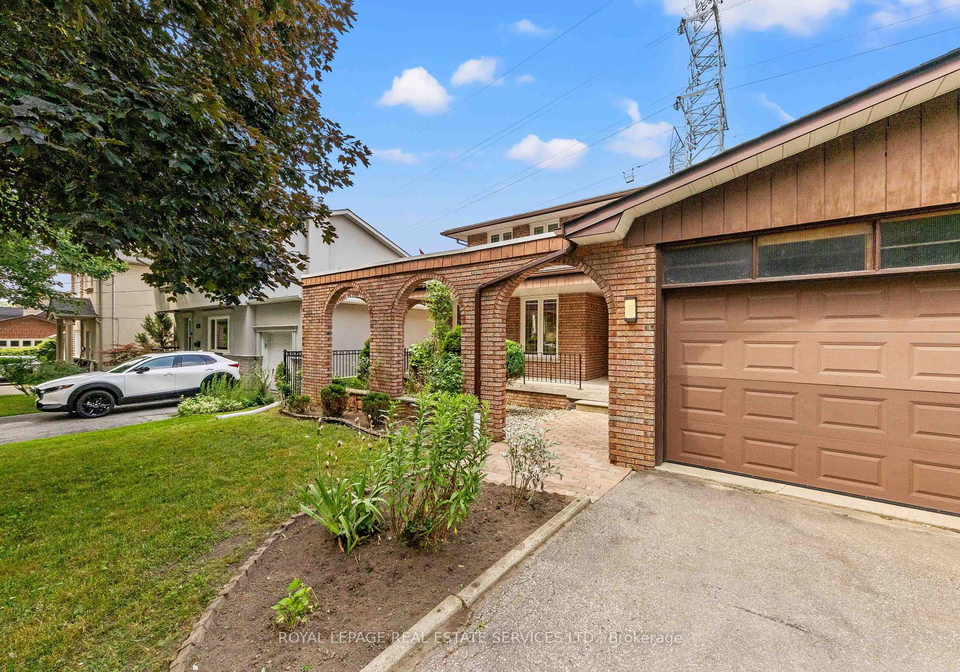 12-haliburton-avenue-etobicoke-ontario-w12287394