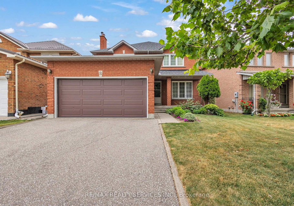 8-thoroughbred-crescent-etobicoke-ontario-w12287647