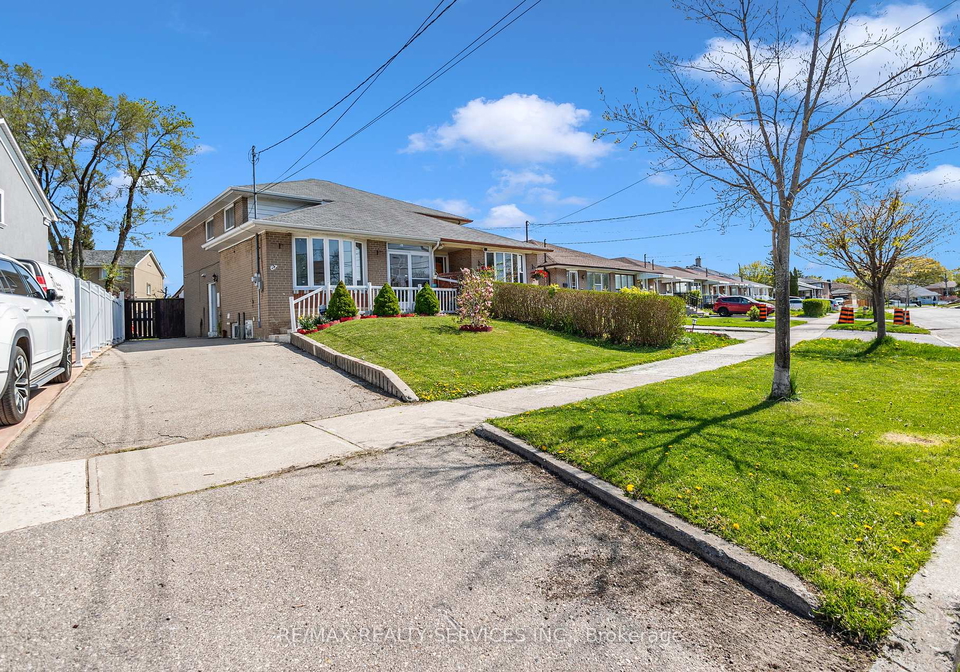 67-northover-street-york-ontario-w12287672
