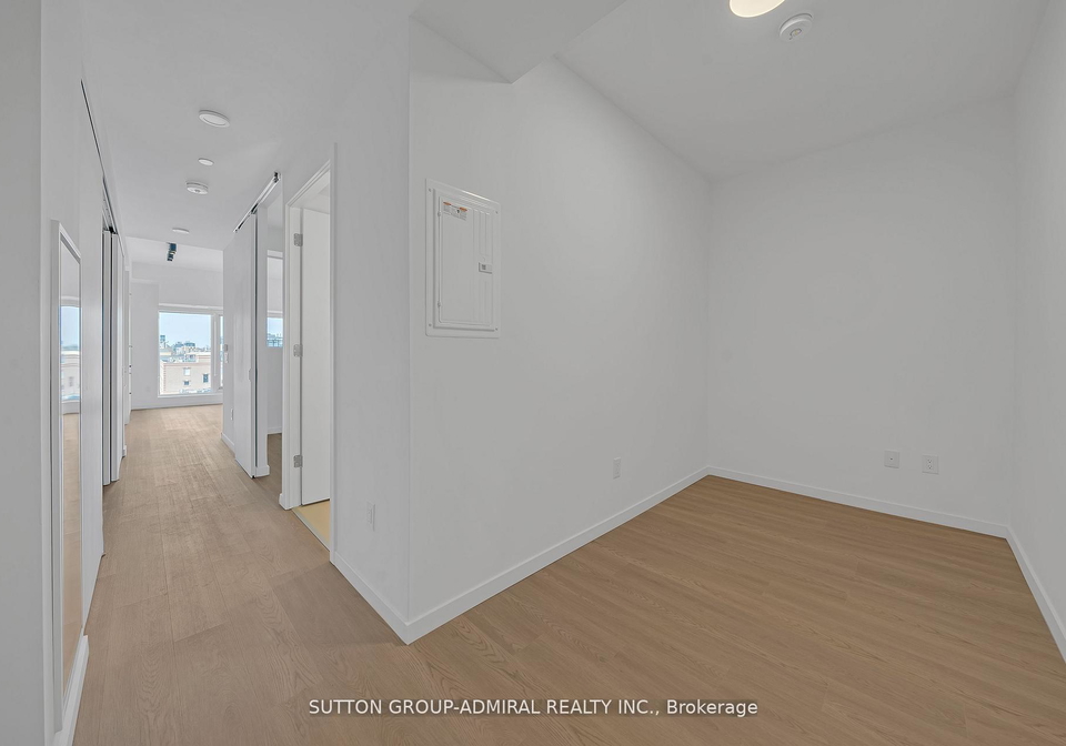 689-the-queensway-na-etobicoke-ontario-w12287902