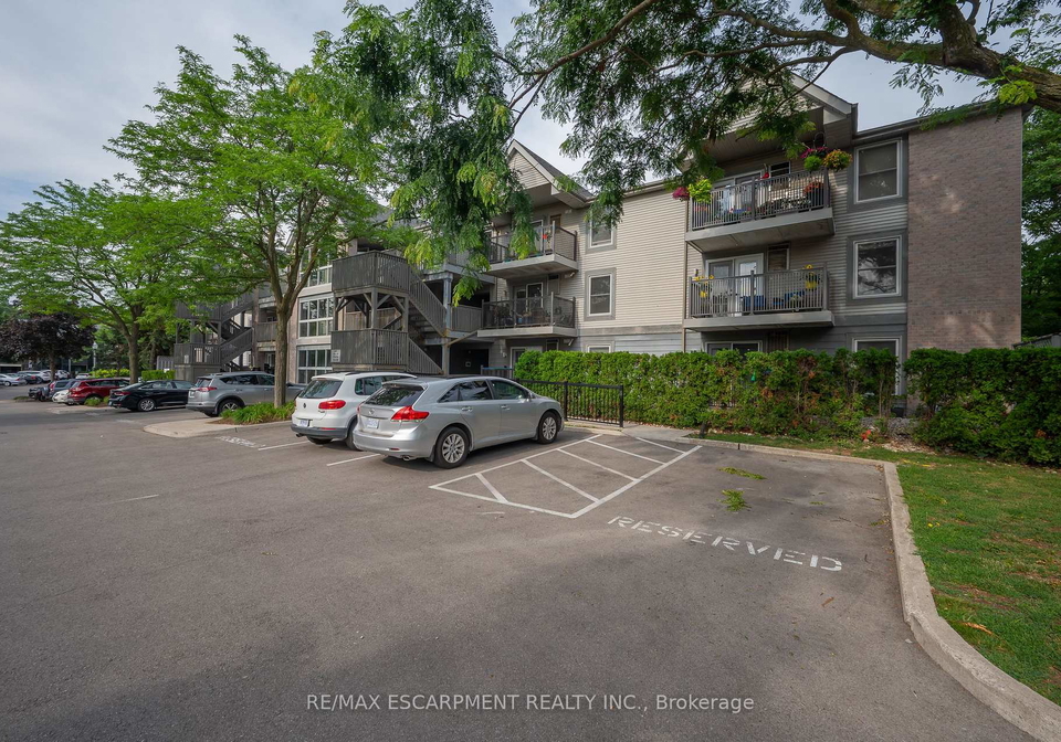 2040-cleaver-avenue-burlington-ontario-w12287903