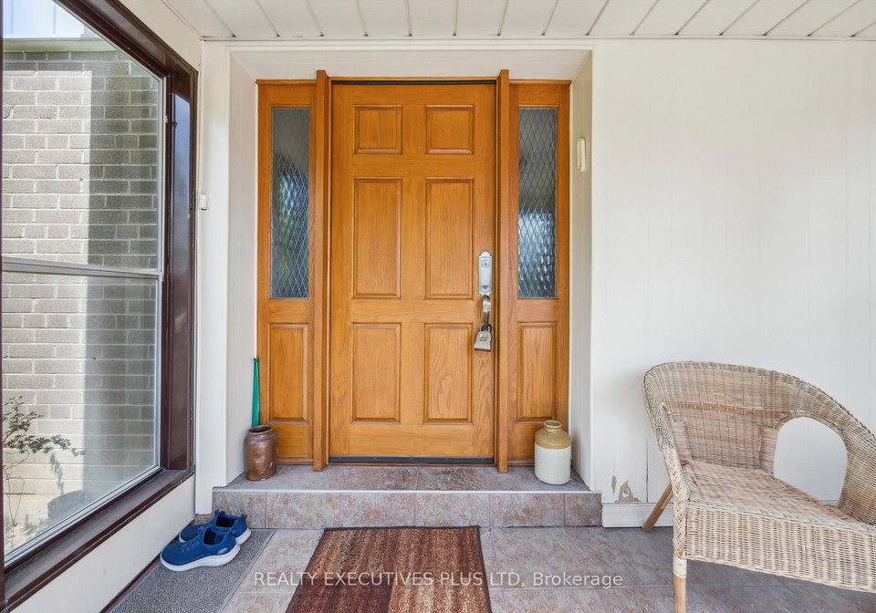 10-pergola-road-etobicoke-ontario-w12288073