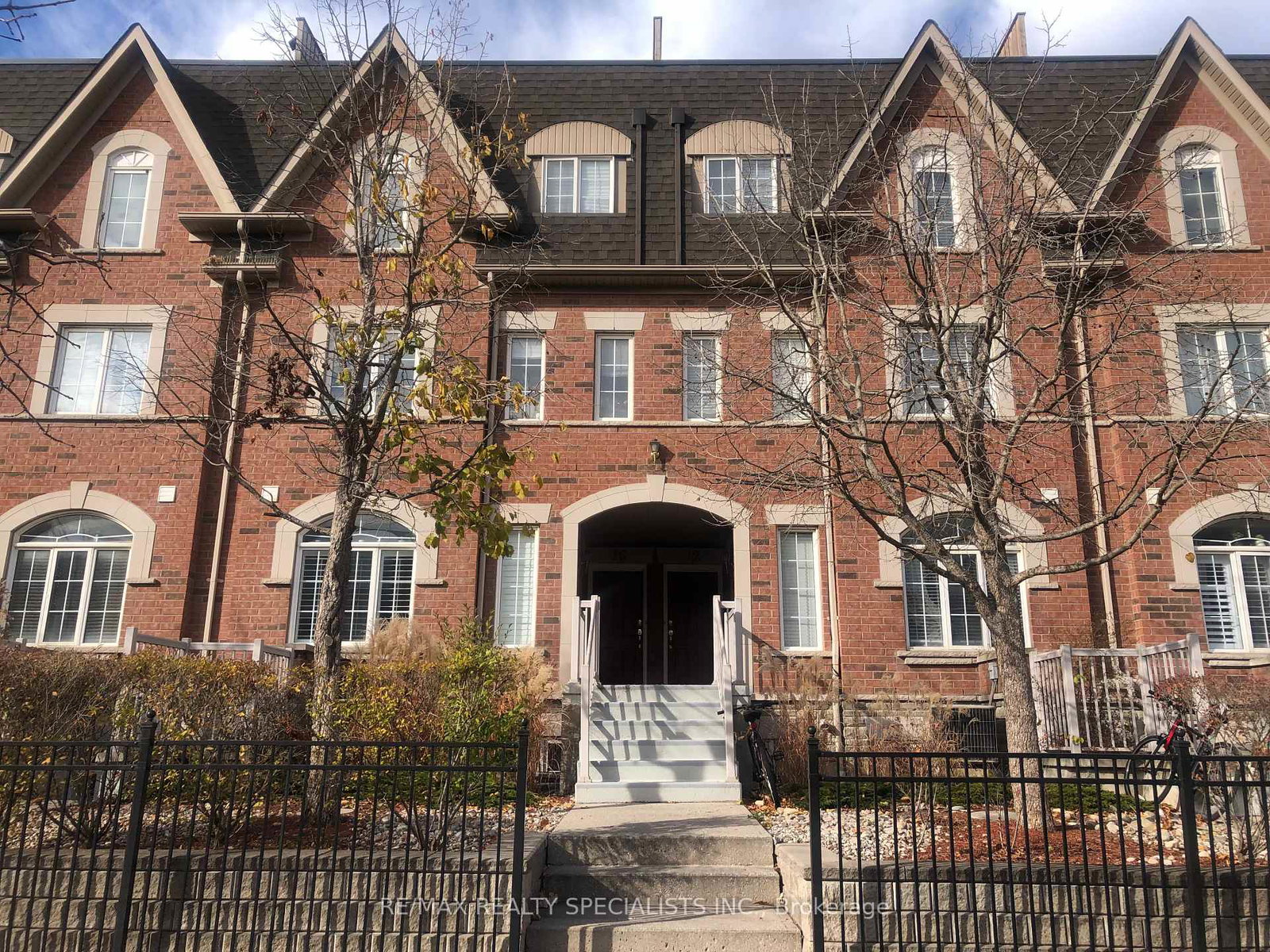 605-shoreline-drive-mississauga-ontario-w12288232