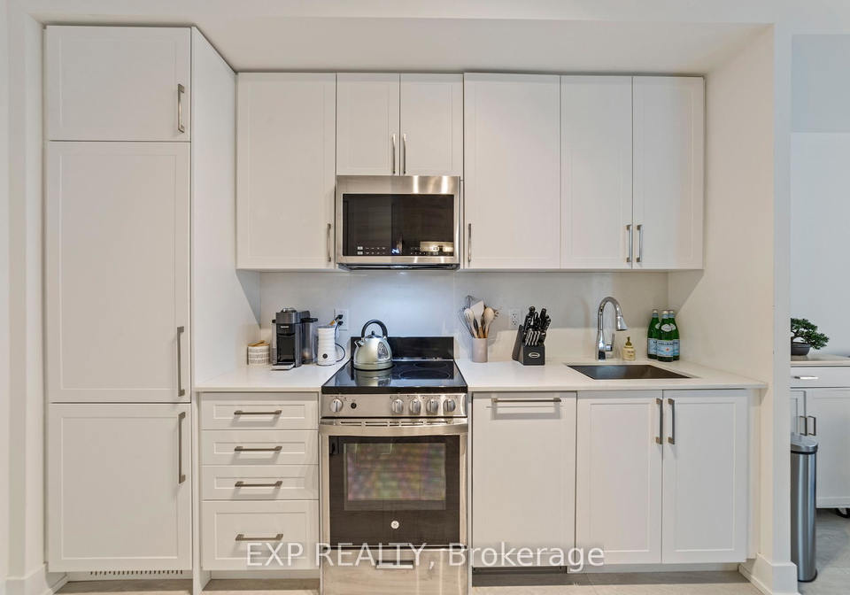 2450-old-bronte-road-oakville-ontario-w12288627