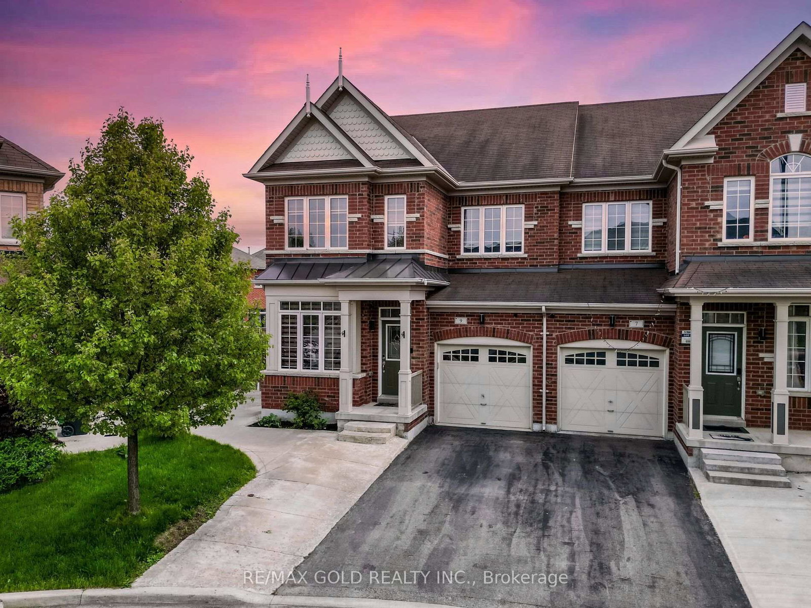 9-kempenfelt-trail-brampton-ontario-w12288807