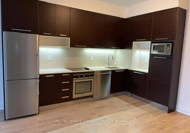 36-park-lawn-road-etobicoke-ontario-w12288880
