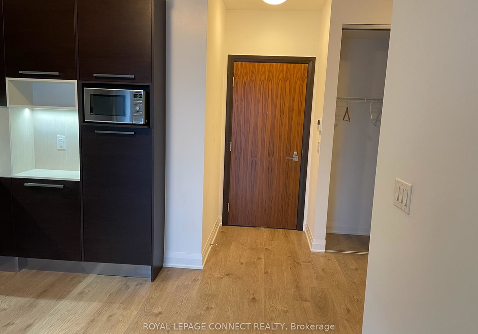 36-park-lawn-road-etobicoke-ontario-w12288880
