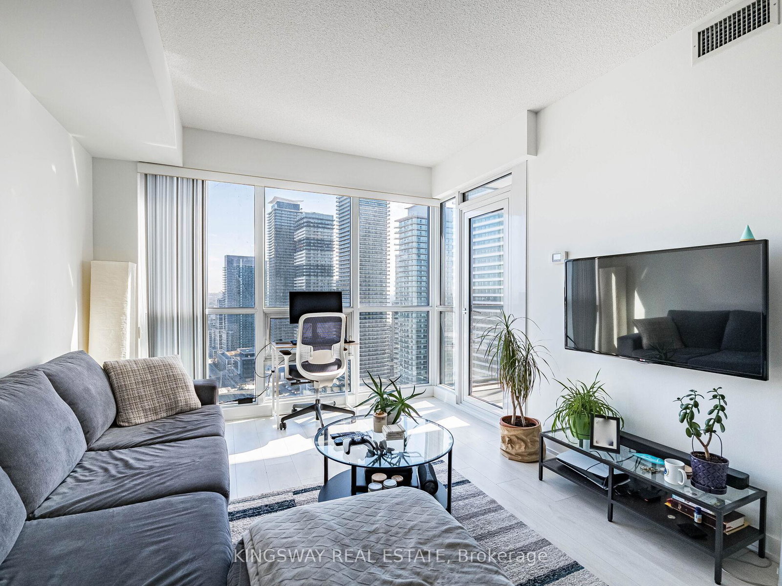 2200-lake-shore-boulevard-w-w-etobicoke-ontario-w12289074