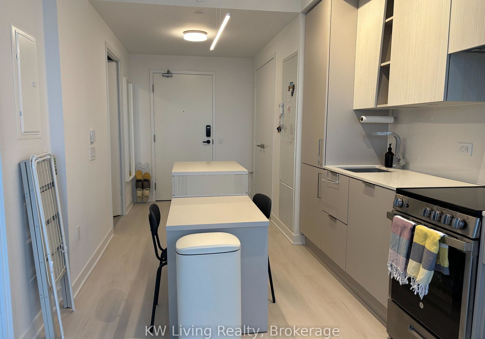 3900-confederation-parkway-mississauga-ontario-w12289134