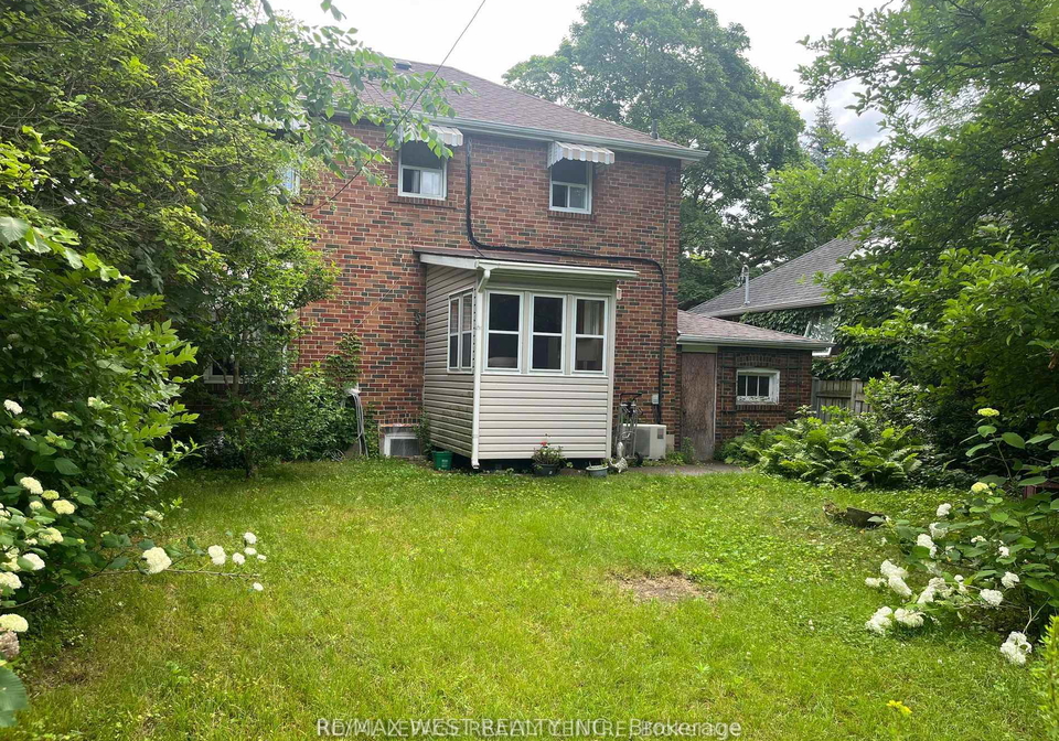 42-highgate-road-etobicoke-ontario-w12289352