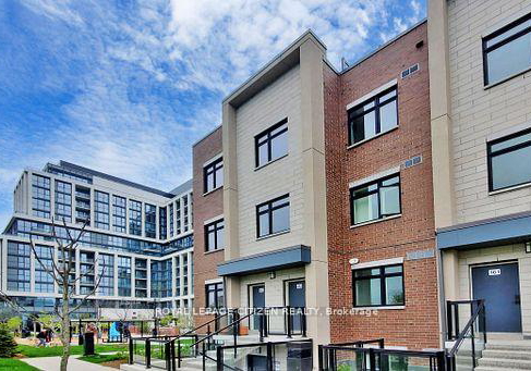 1095-douglas-mccurdy-comn-na-mississauga-ontario-w12289548