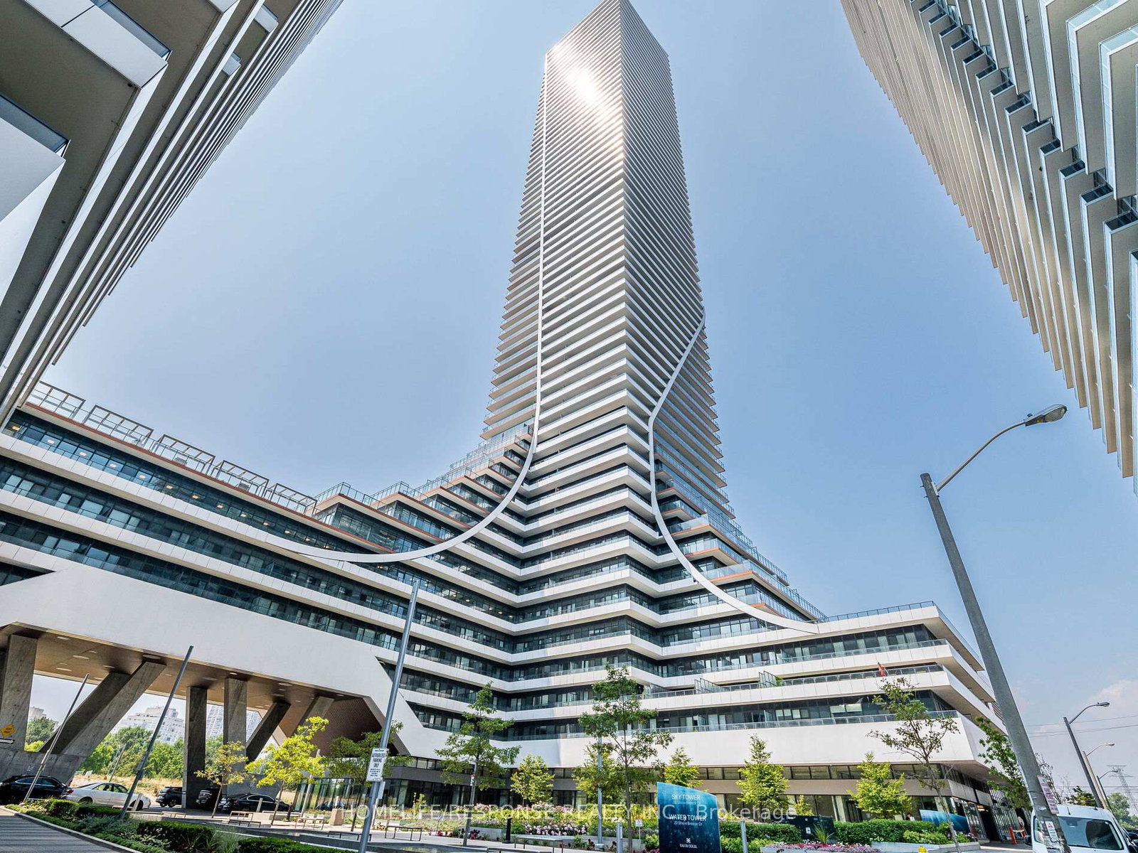 30-shore-breeze-drive-etobicoke-ontario-w12289599