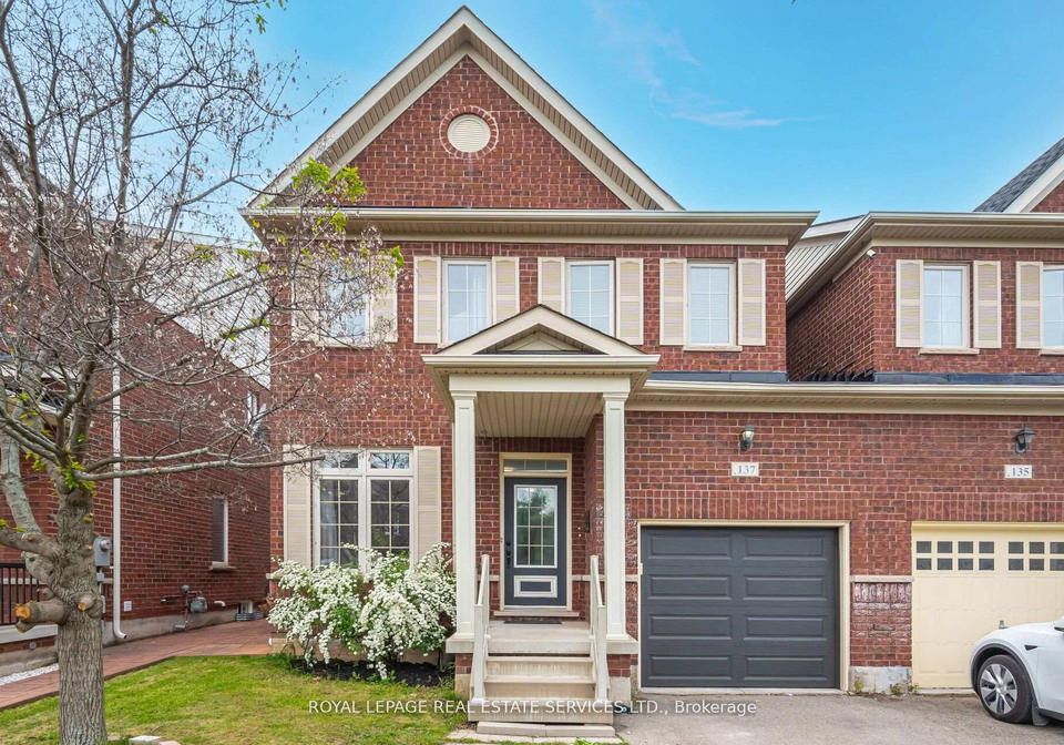137-holmes-crescent-milton-ontario-w12289803