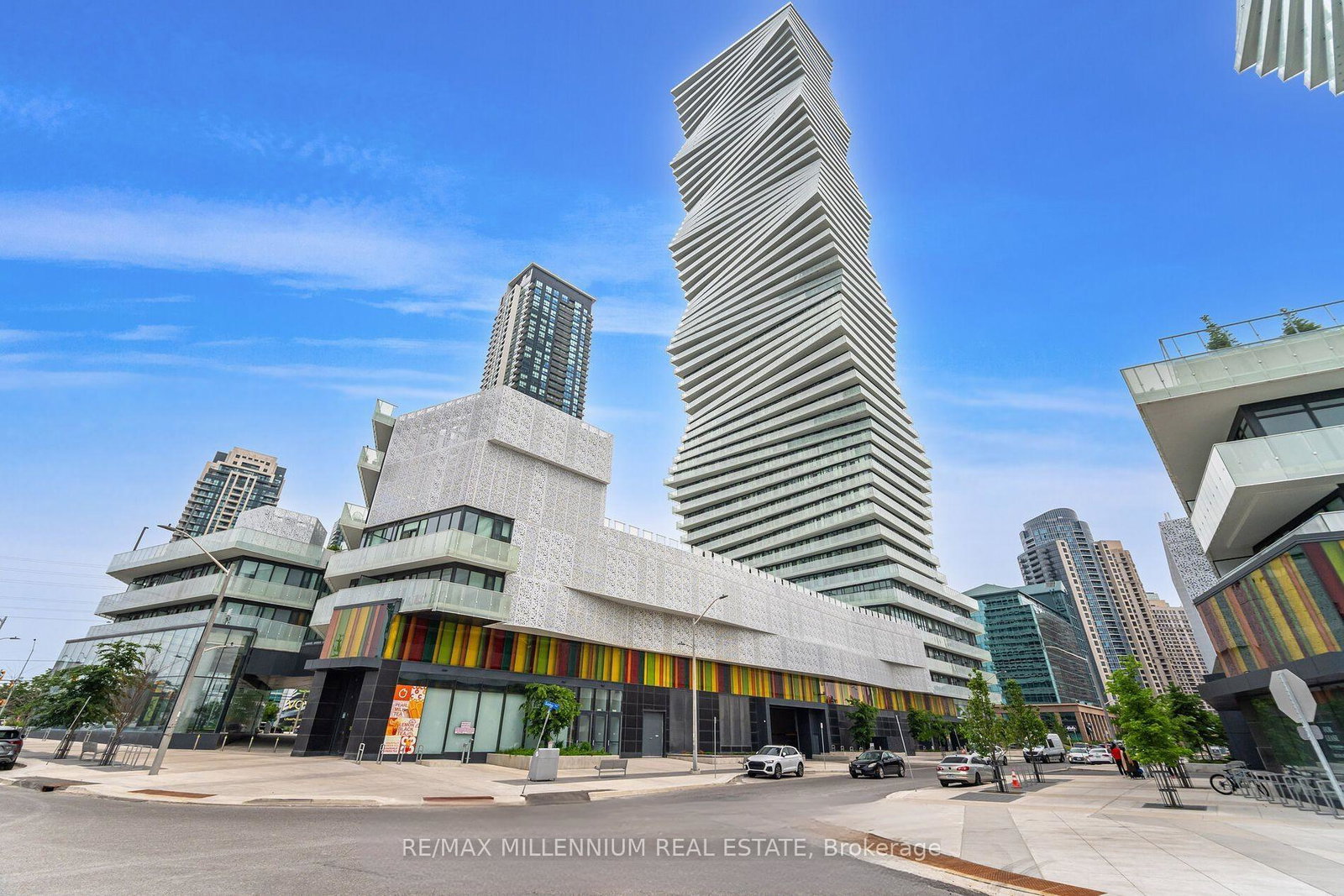 3900-confederation-parkway-mississauga-ontario-w12289855