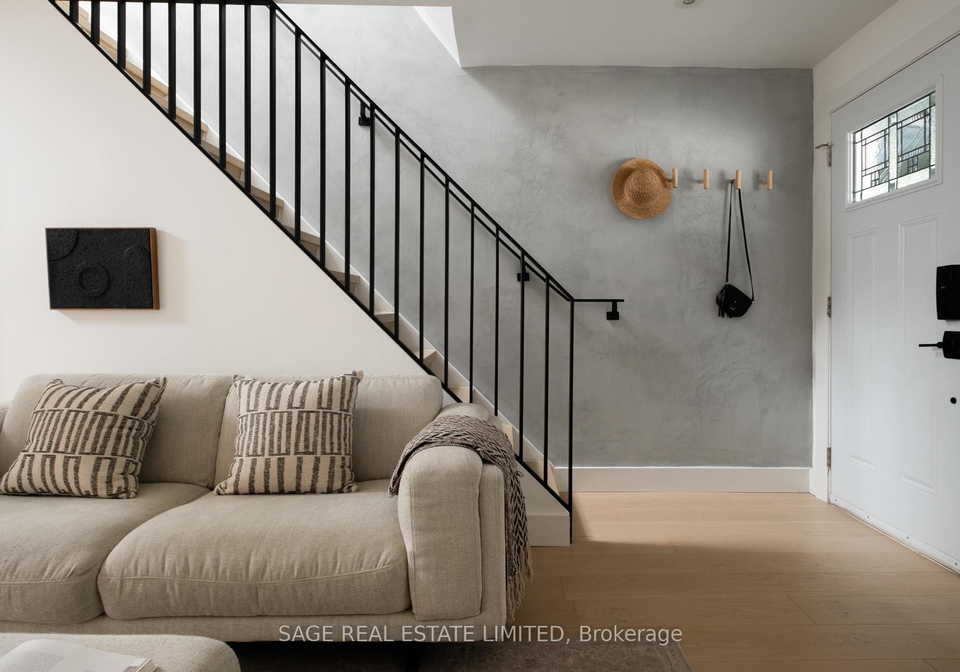 66-rosethorn-avenue-toronto-ontario-w12290111