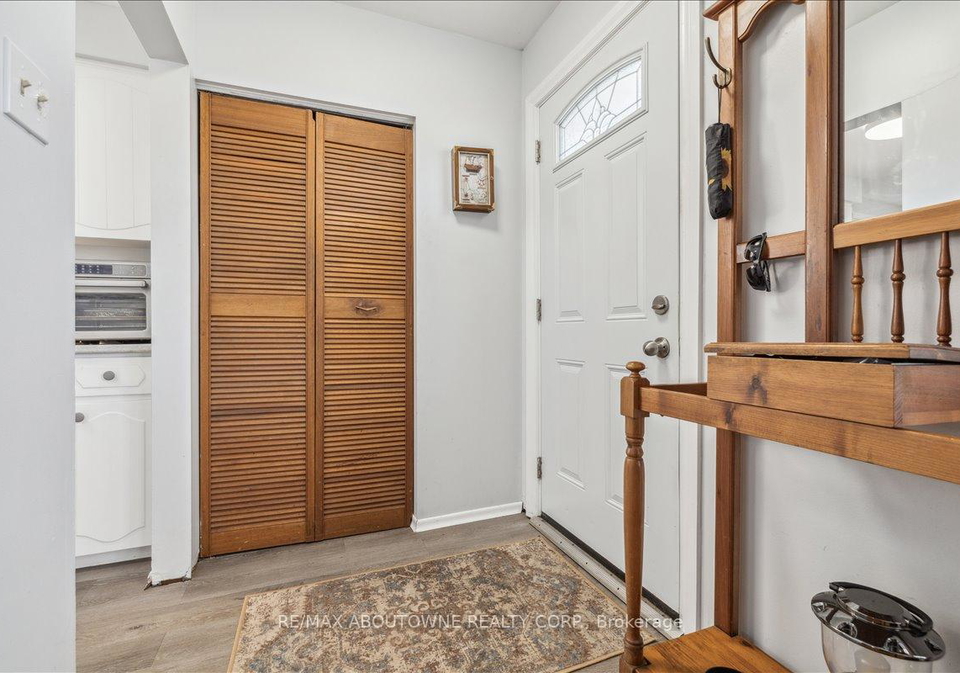1238-napier-crescent-oakville-ontario-w12290615