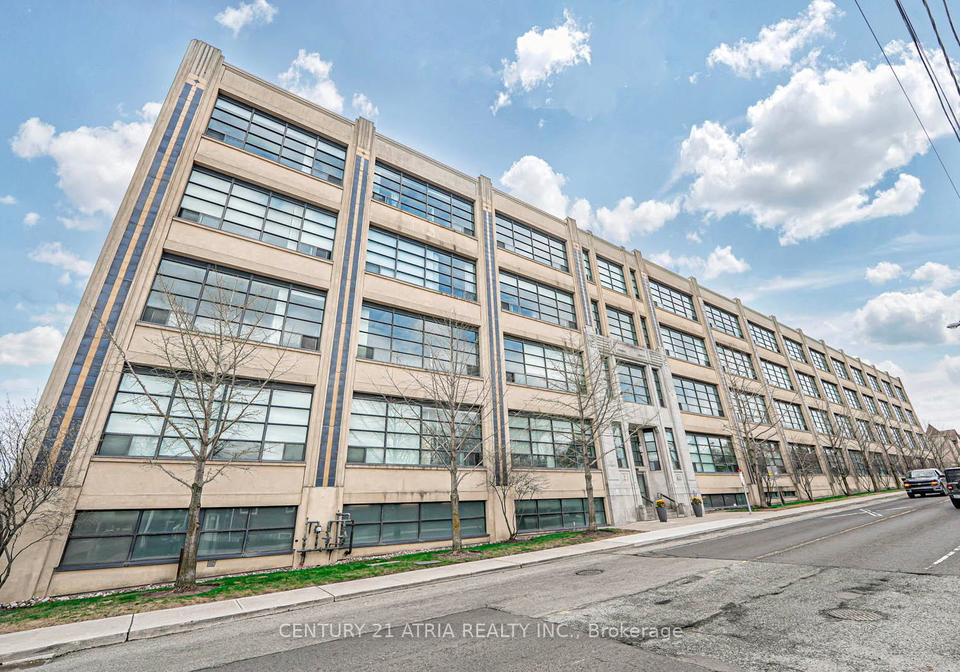 1001-roselawn-avenue-north-york-ontario-w12290727