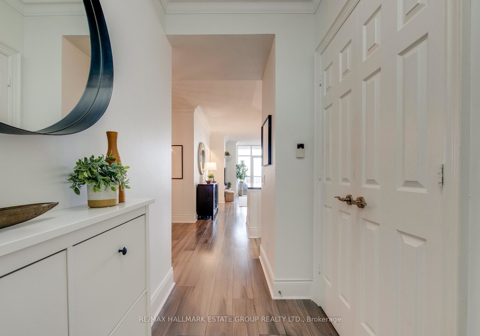 5233-dundas-street-w-w-etobicoke-ontario-w12290880