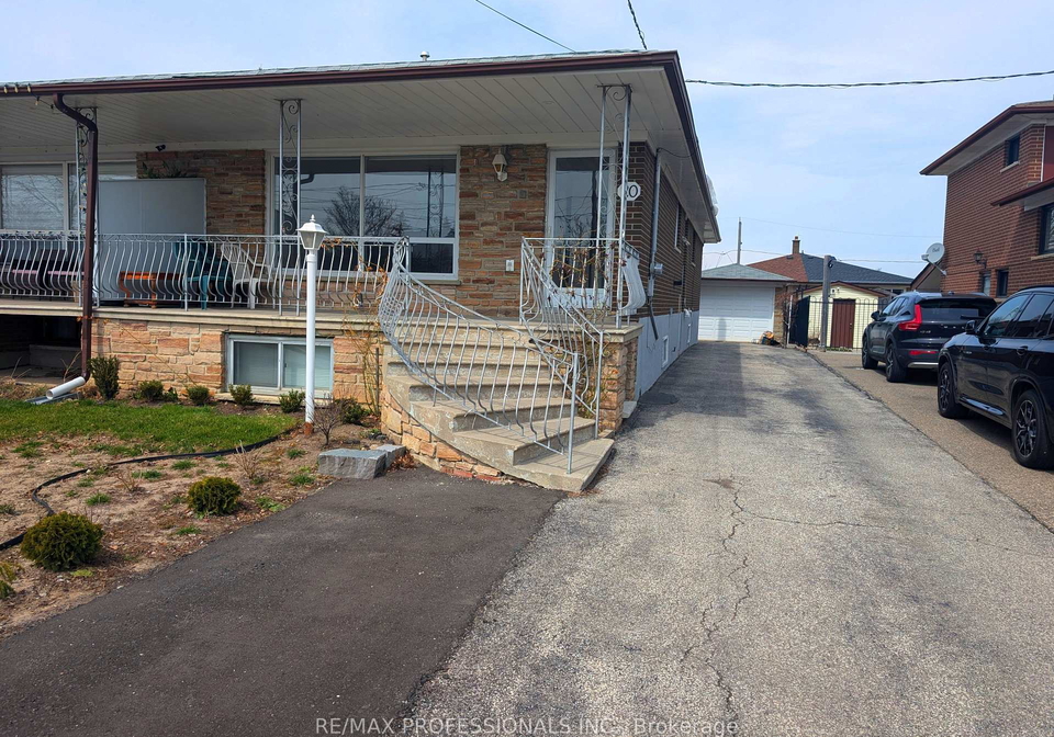 20-navenby-crescent-york-ontario-w12291003