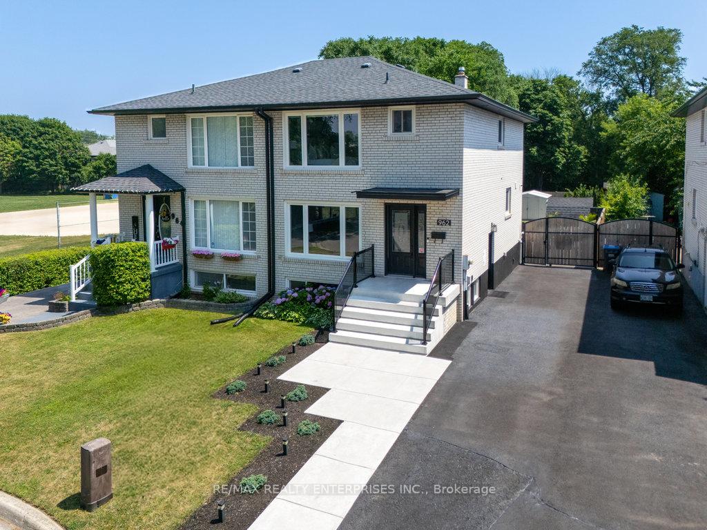 962-eighth-street-mississauga-ontario-w12291509