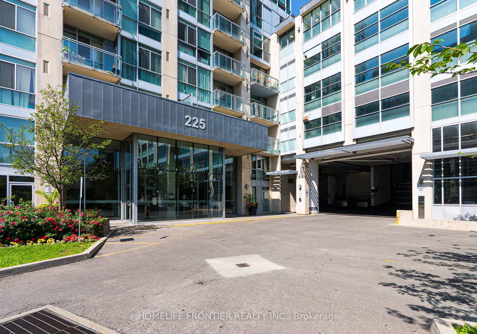 225-webb-drive-mississauga-ontario-w12291535