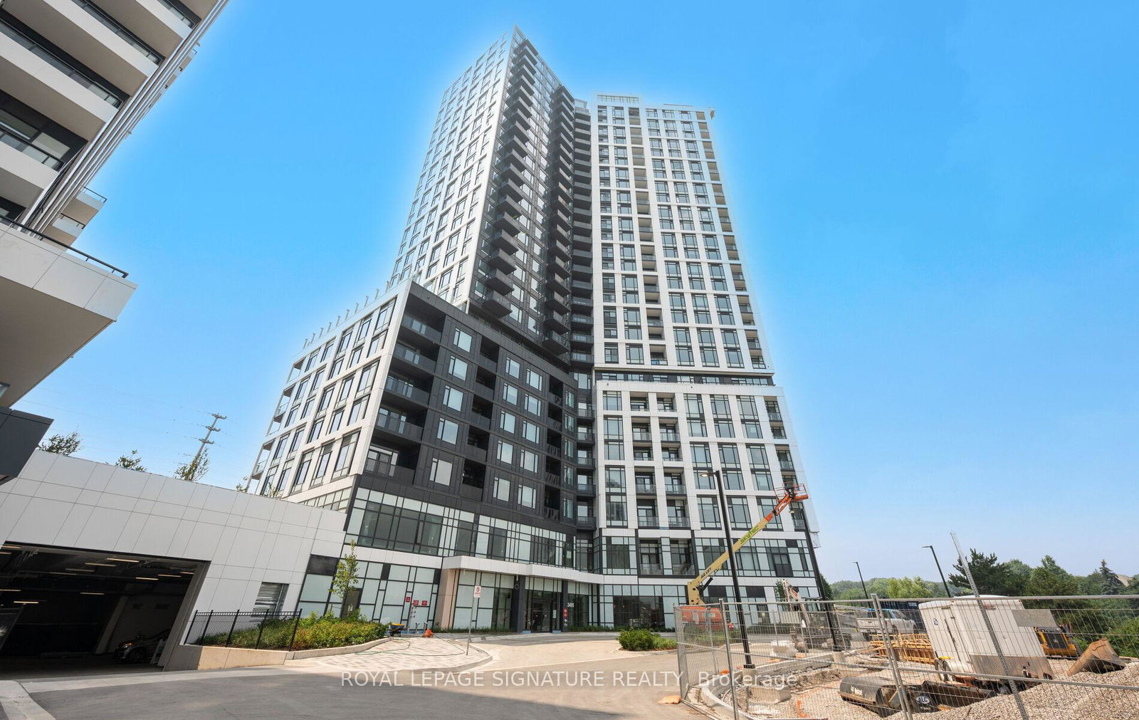 2495-eglinton-avenue-w-w-mississauga-ontario-w12291592