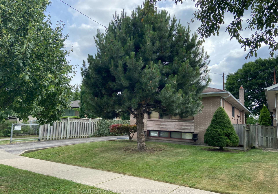 32-hagersville-court-etobicoke-ontario-w12291962