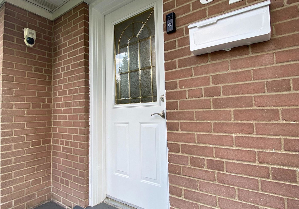 32-hagersville-court-etobicoke-ontario-w12291962