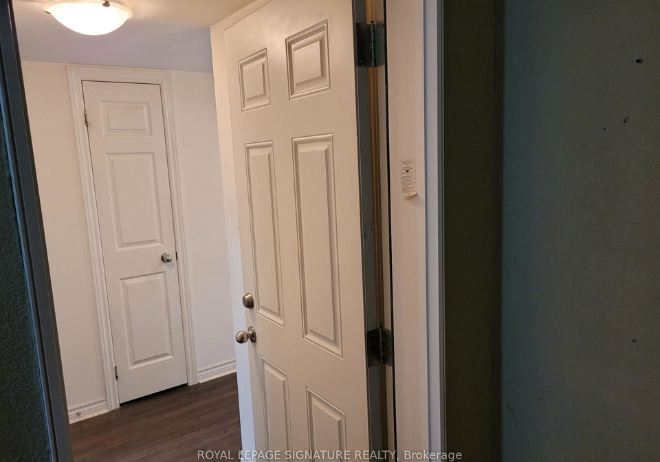 2420-baronwood-drive-oakville-ontario-w12292096