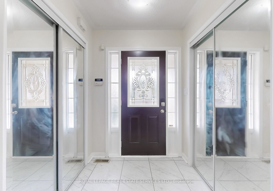 48-dehaviland-crescent-brampton-ontario-w12292244