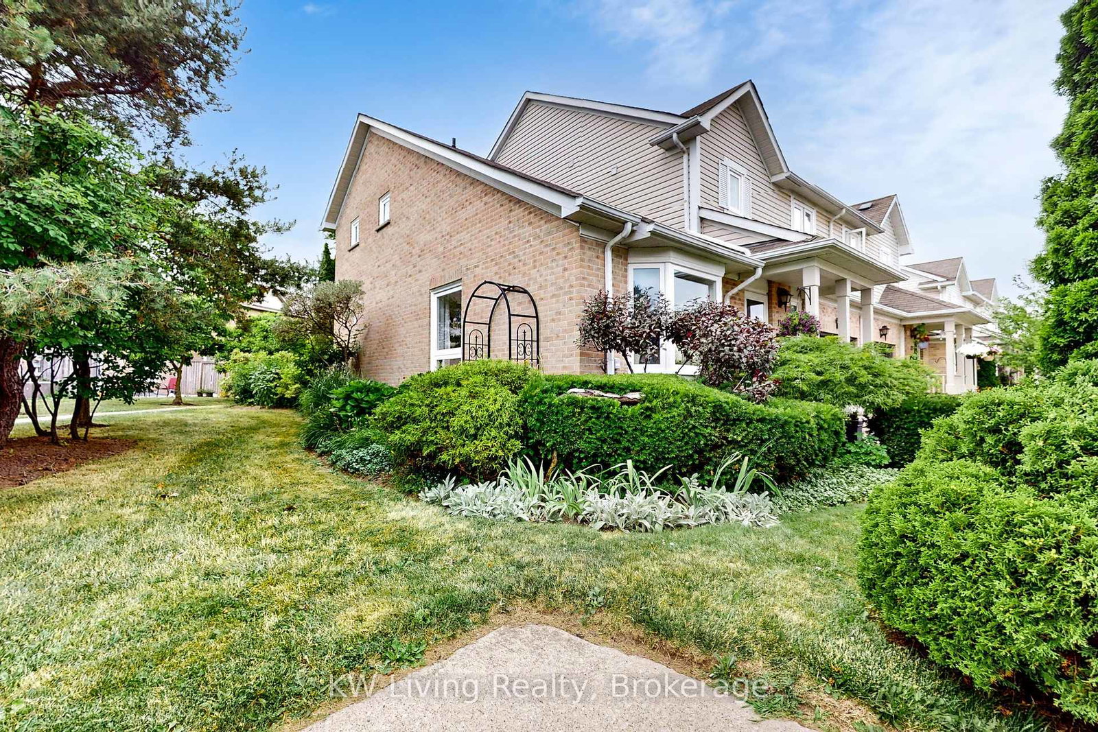 5910-greensboro-drive-mississauga-ontario-w12292261