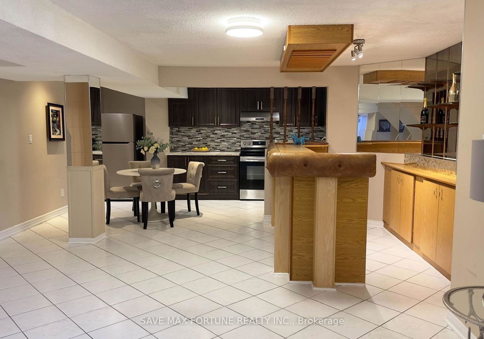 487-cullen-avenue-mississauga-ontario-w12292325