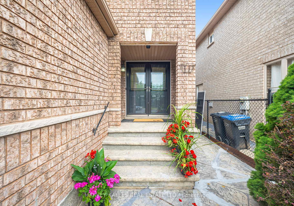 7693-doverwood-drive-mississauga-ontario-w12292390