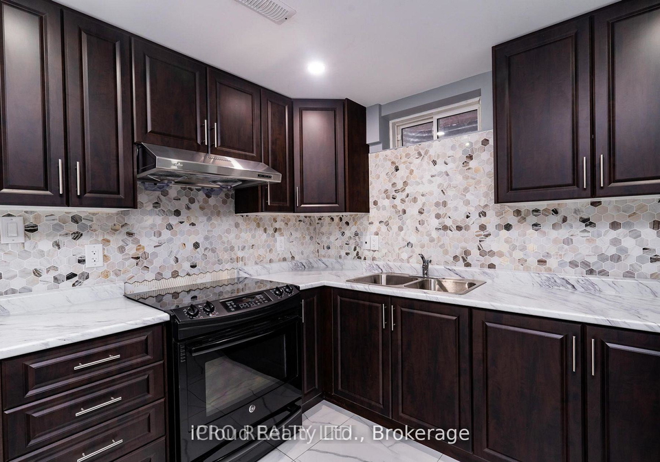 39-roulette-crescent-brampton-ontario-w12292589