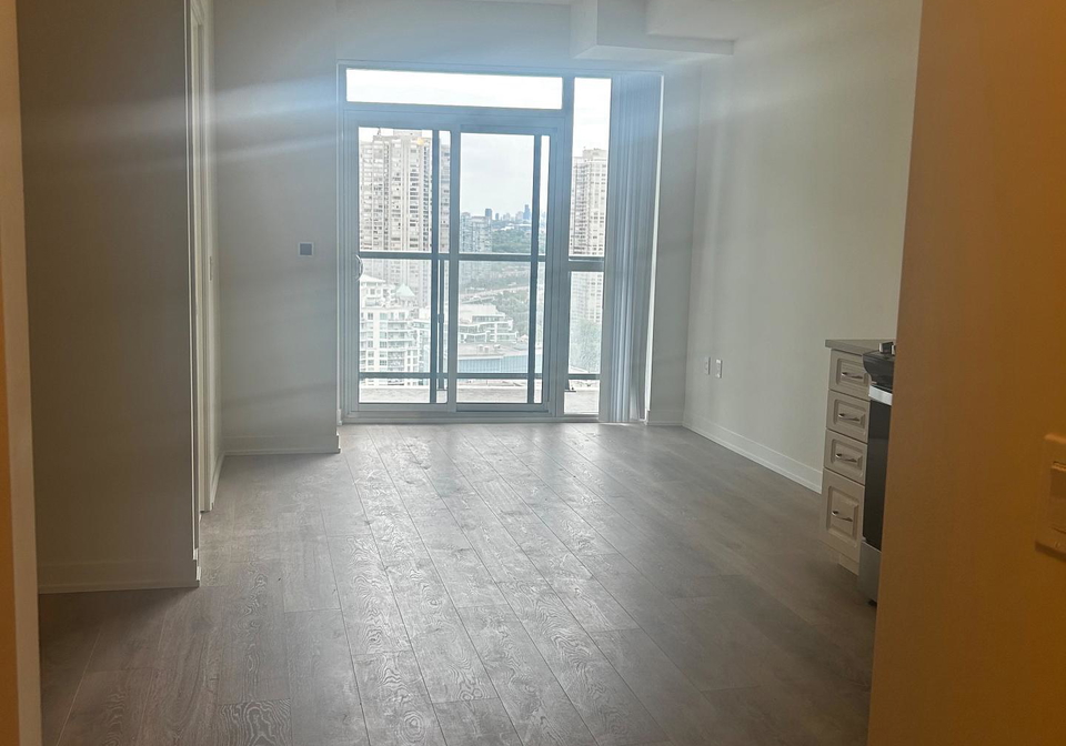 38-annie-craig-drive-etobicoke-ontario-w12292622