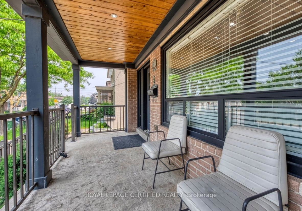 5-hilldale-road-toronto-ontario-w12292908