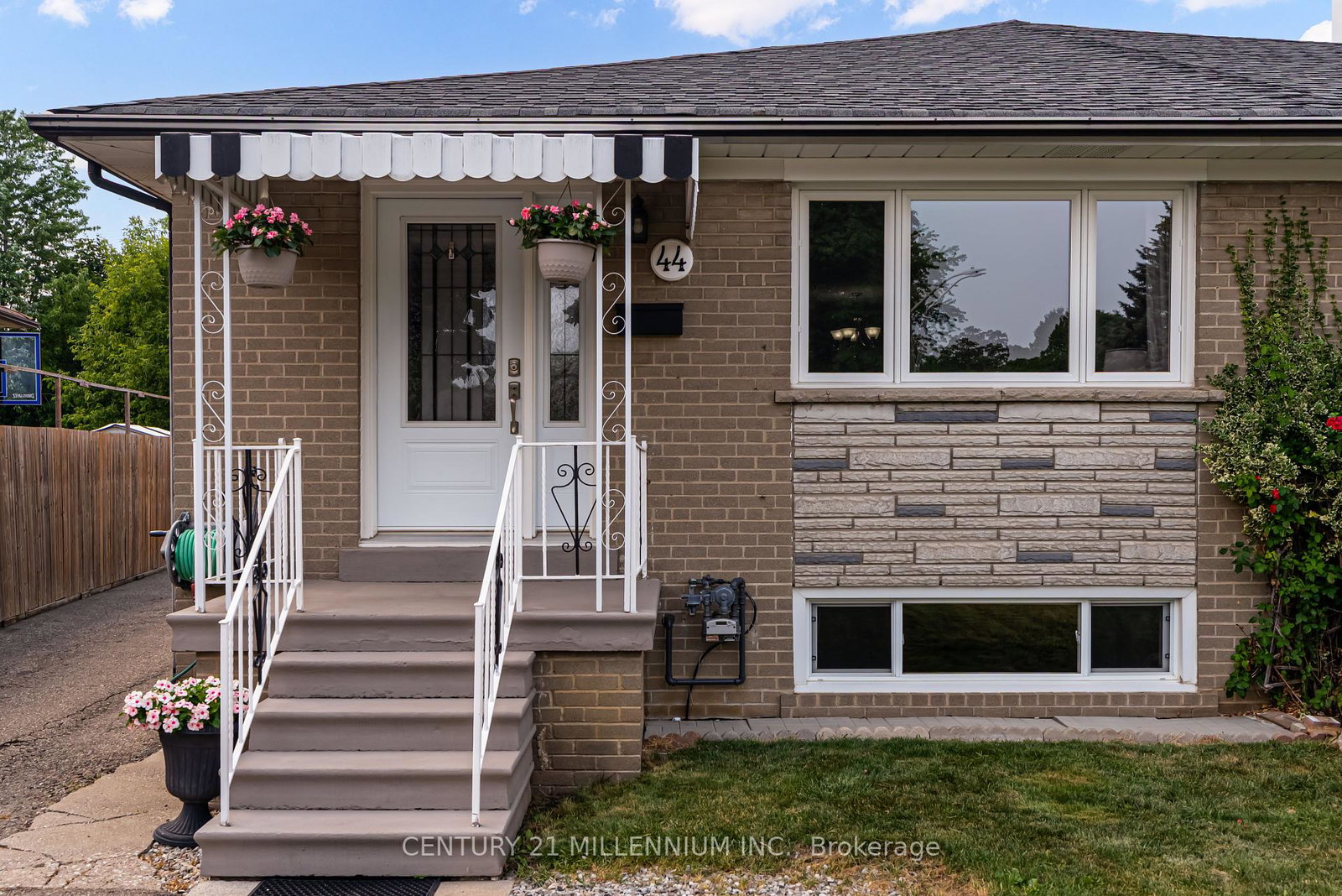 44-sanford-crescent-brampton-ontario-w12293410