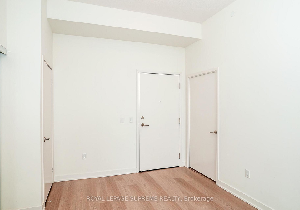 859-the-queensway-na-etobicoke-ontario-w12293418