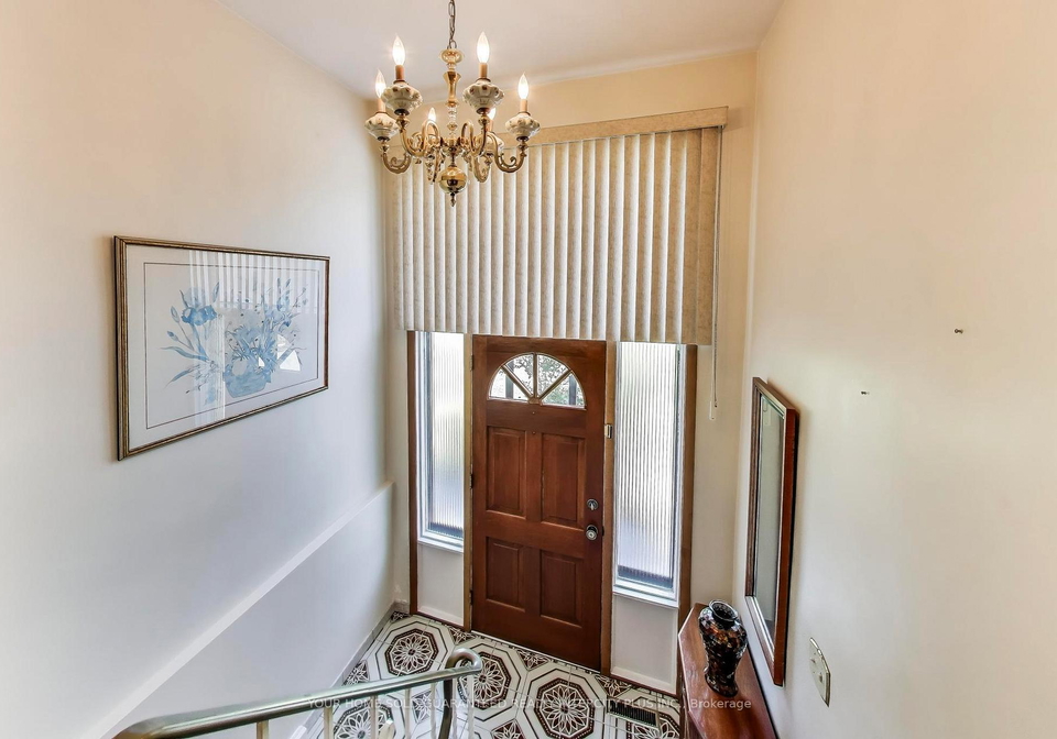 19-hisey-crescent-york-ontario-w12293479