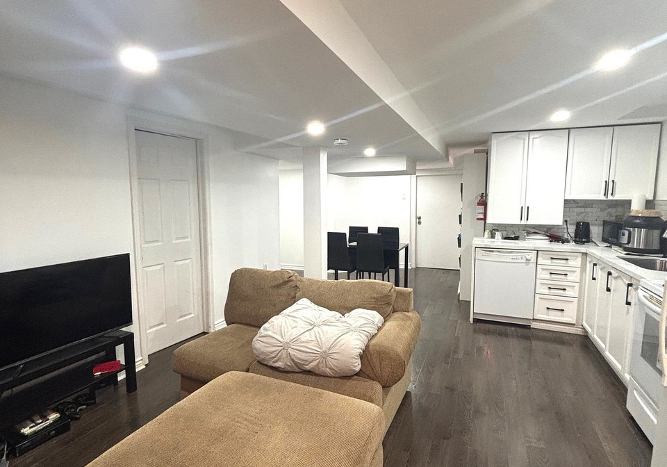 8-dawes-road-brampton-ontario-w12293485