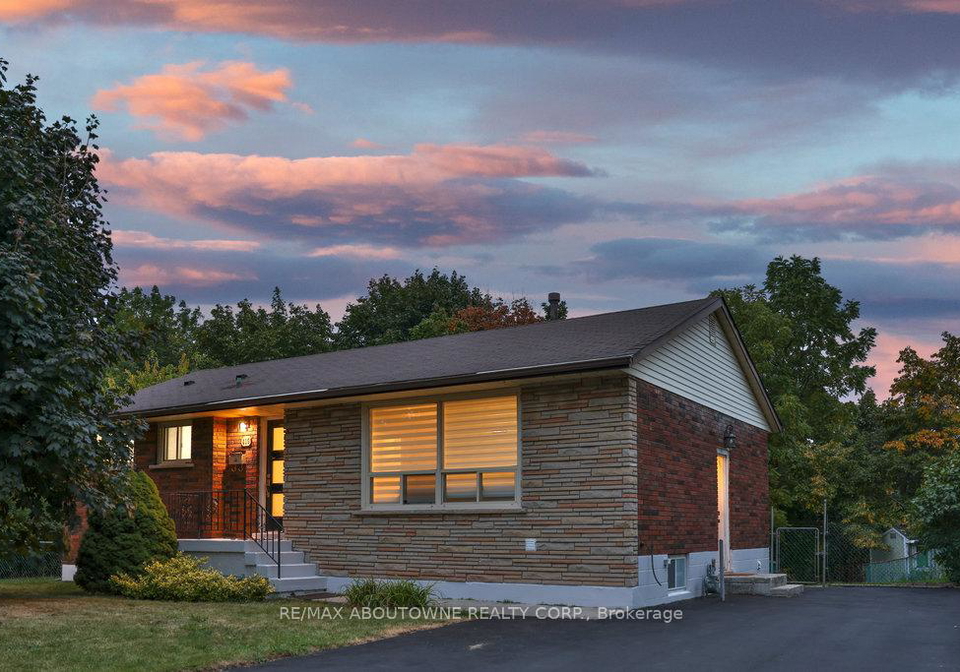 419-erindale-drive-burlington-ontario-w12293639