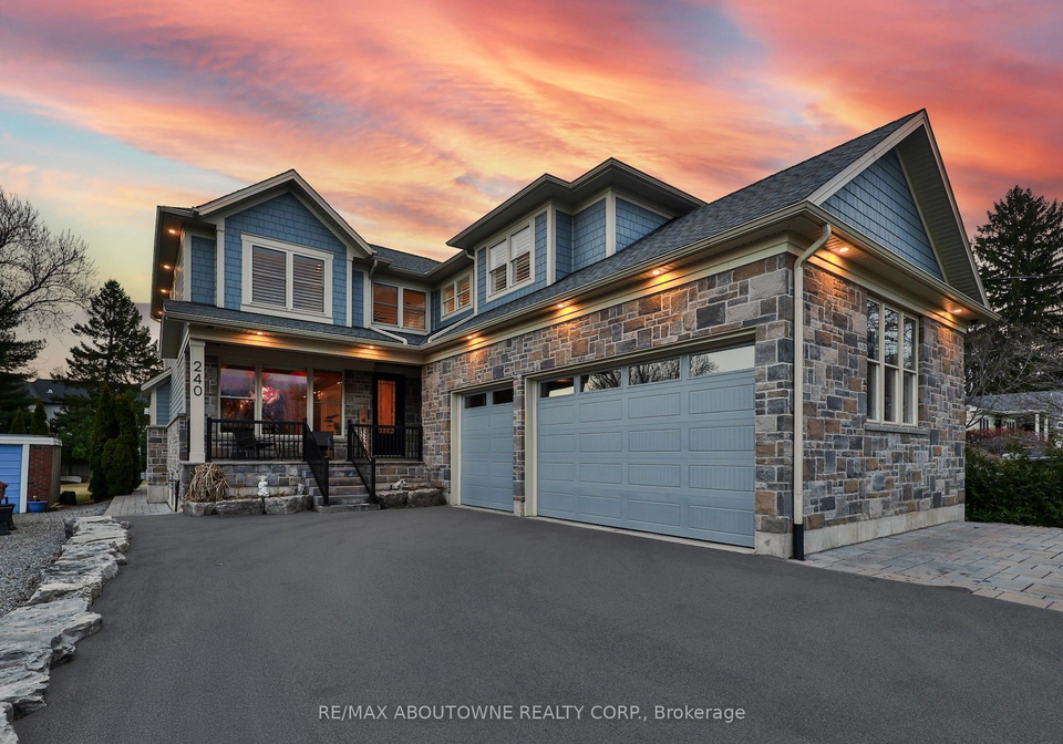 240-pine-cove-road-burlington-ontario-w12293675
