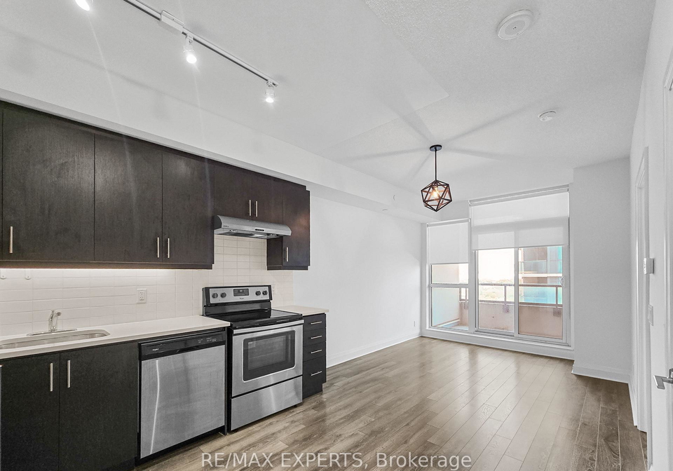 17-zorra-street-etobicoke-ontario-w12293836