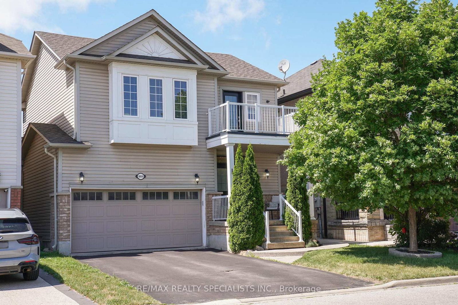 1055-eager-road-milton-ontario-w12294061