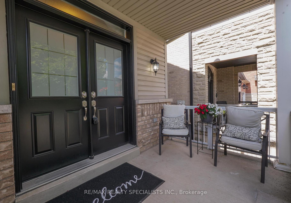 1055-eager-road-milton-ontario-w12294061