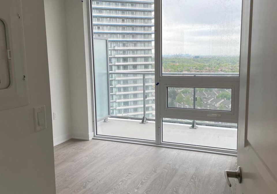 4655-metcalfe-avenue-mississauga-ontario-w12294069