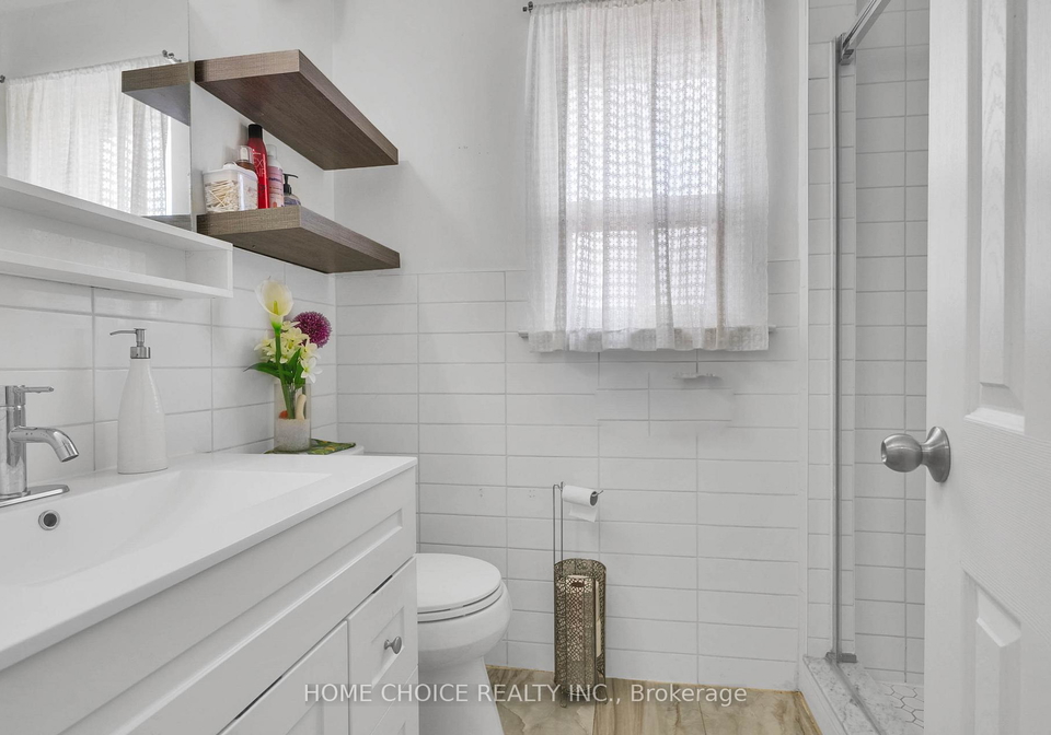 50-fennimore-crescent-york-ontario-w12294214