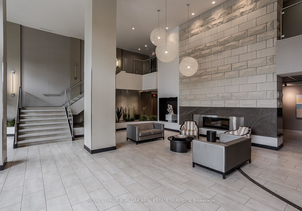 551-maple-avenue-burlington-ontario-w12294332