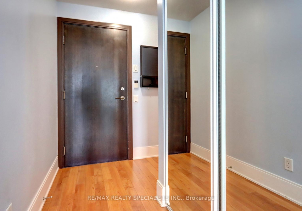 25-viking-lane-etobicoke-ontario-w12294410