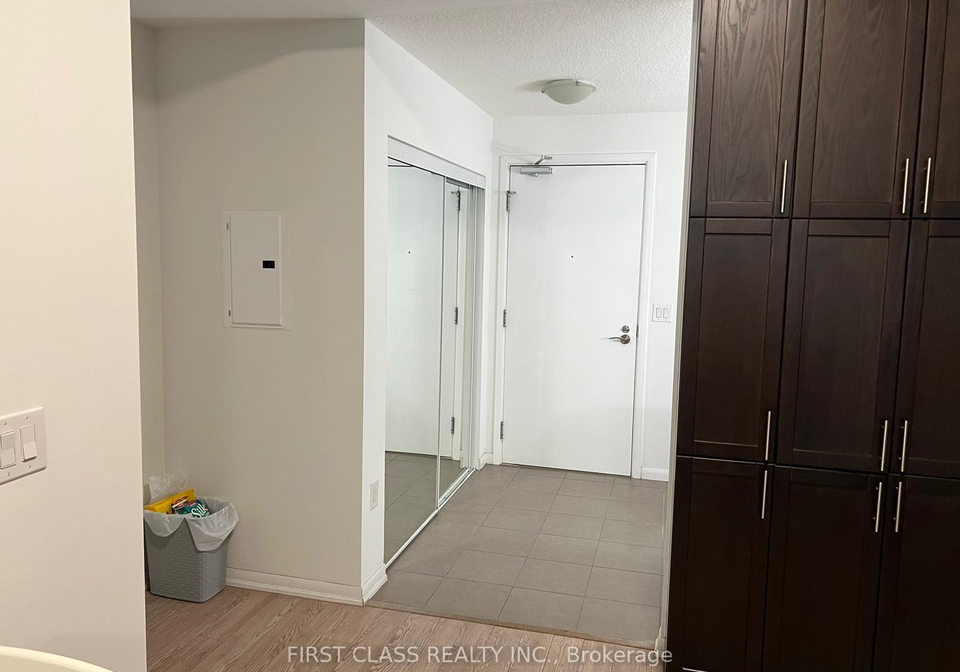 830-lawrence-avenue-w-w-north-york-ontario-w12294476